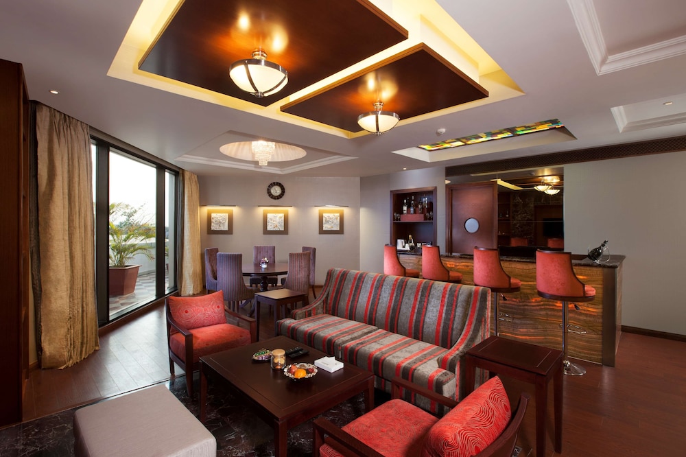 Radisson Salem 40/70
