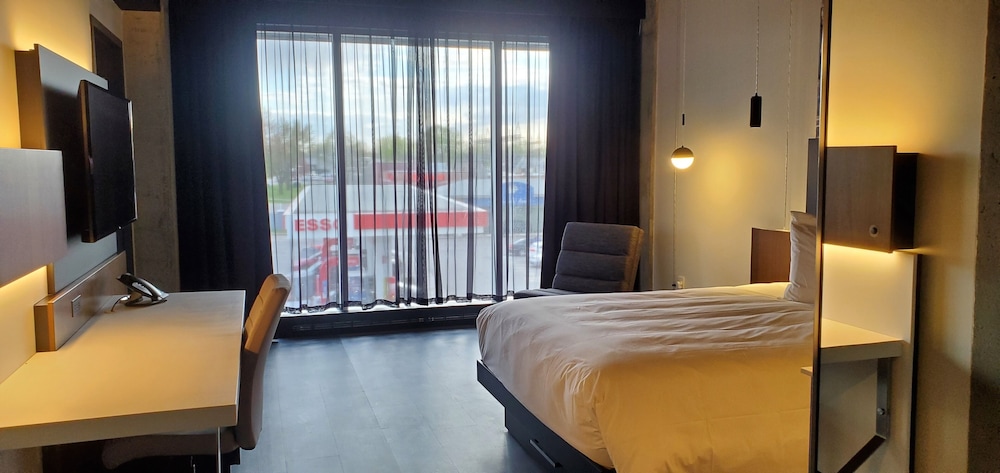 Grand Times Hotel Laval - Centropolis 6/32