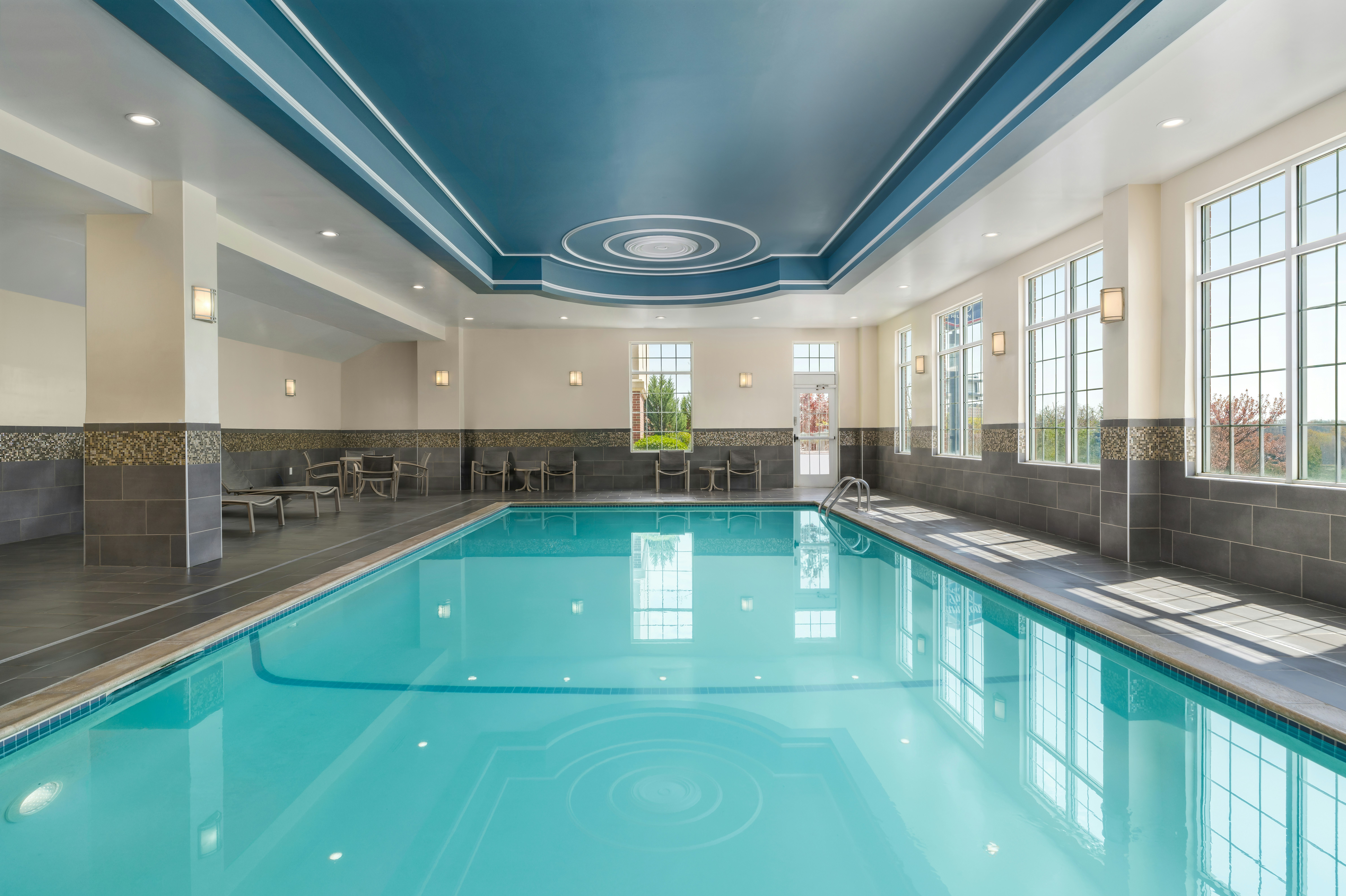 Hampton Inn By Hilton Pawtucket 17/35