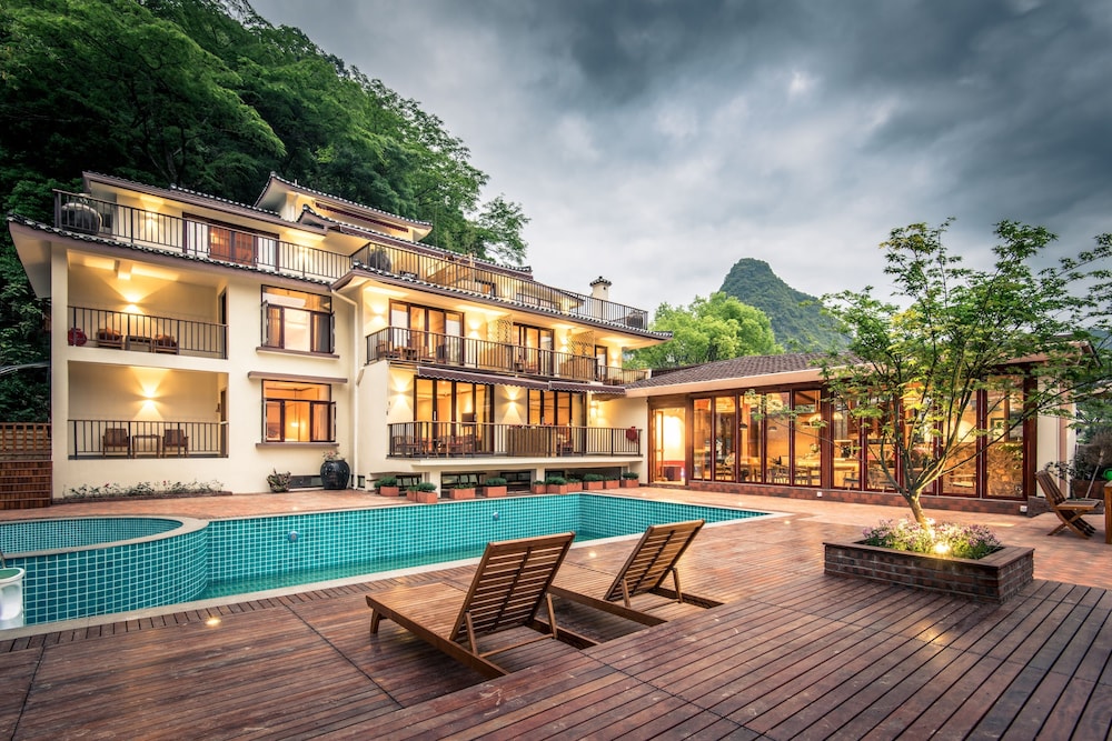 The Apsara Lodge 7/75