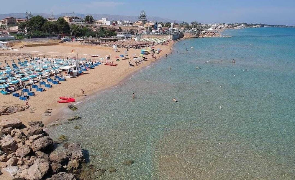 Hotel Villa Ionia 42/50