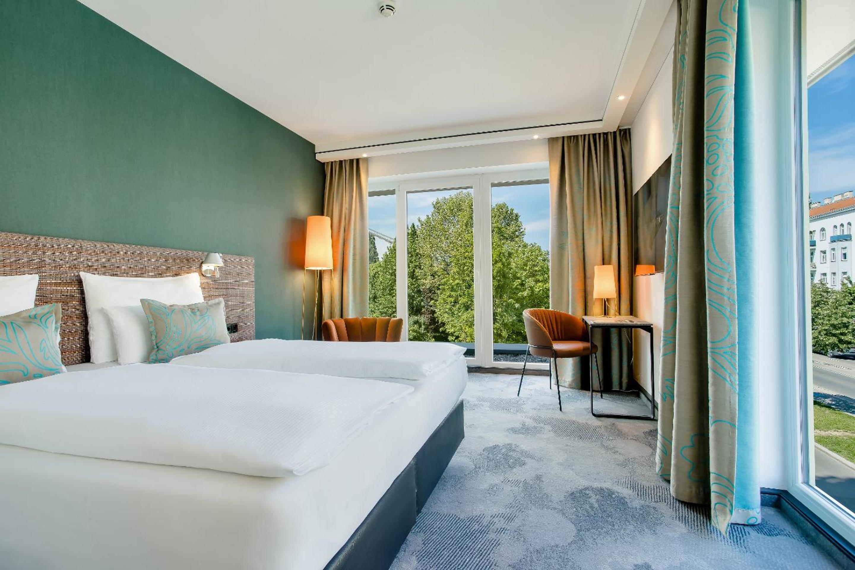 غرفة سوبيريور بسرير مزدوج، Motel One Wienprater 4/8