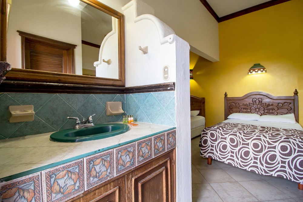 Hotel Suites Flamboyanes by Kavia 11/62