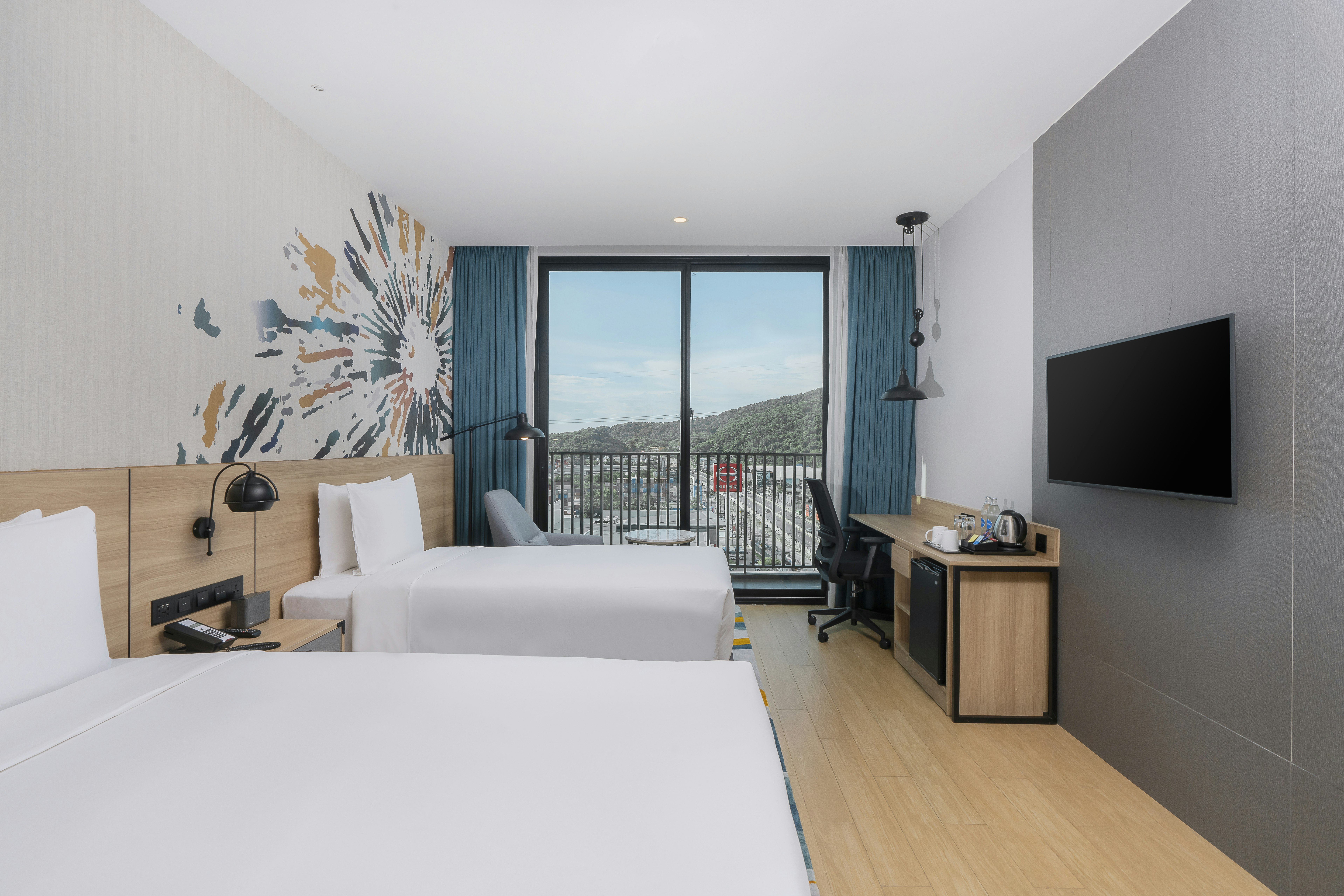 Holiday Inn Suites Siracha Laemchabang 31/78