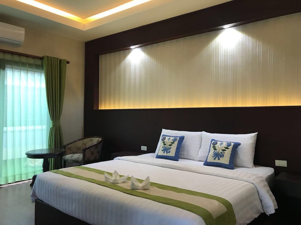 SUPERIOR, DOUBLE BED
