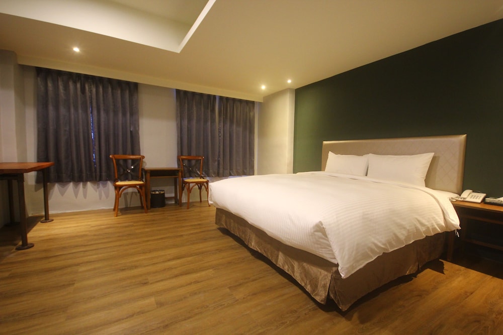 COMFORT, DOUBLE BED