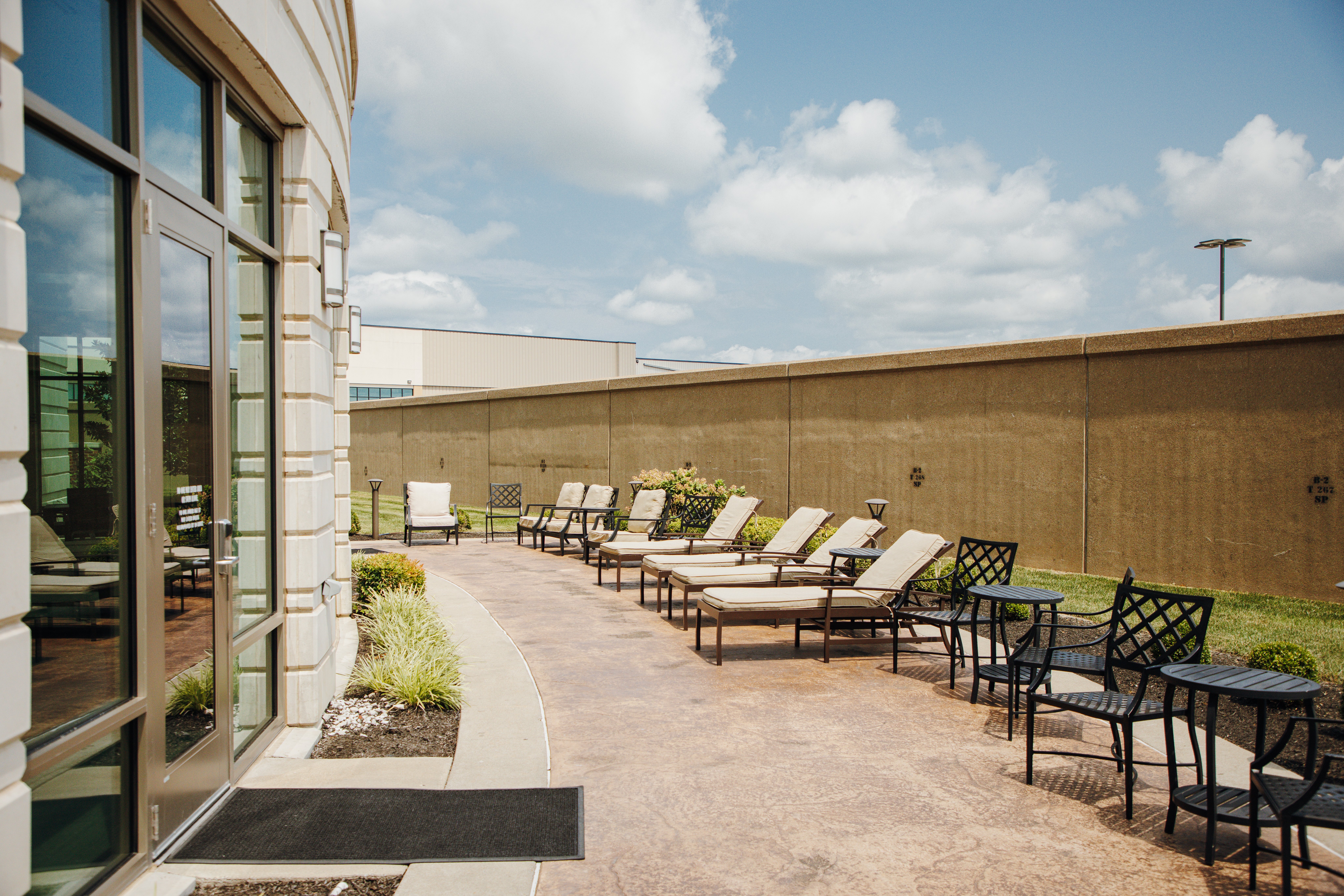 Holiday Inn Paducah Riverfront 78/78