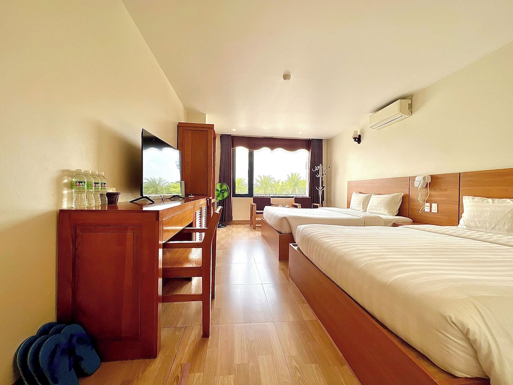 Dragon Airport Hotel 14/49