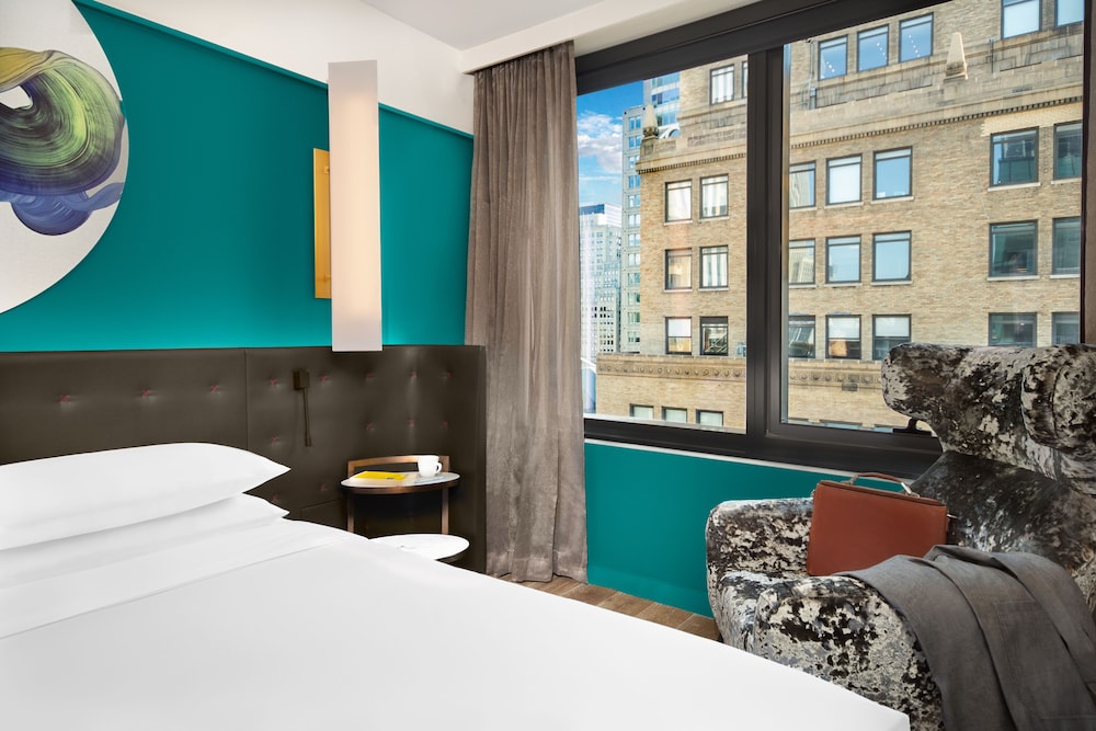Hyatt Centric Midtown 5th Avenue New York 7/69