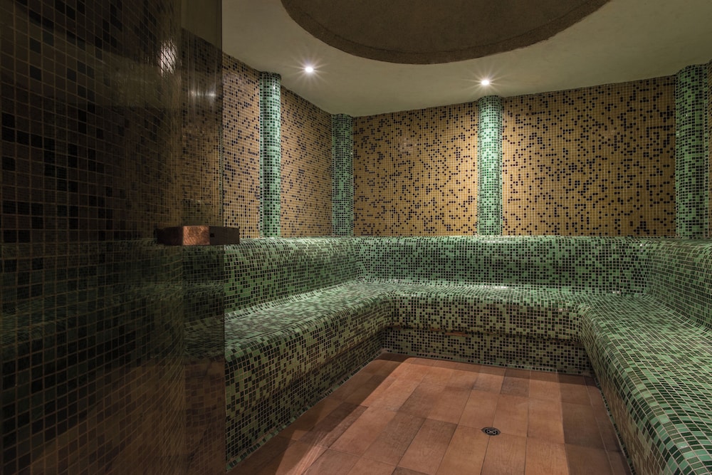 Mura Hotel 27/50