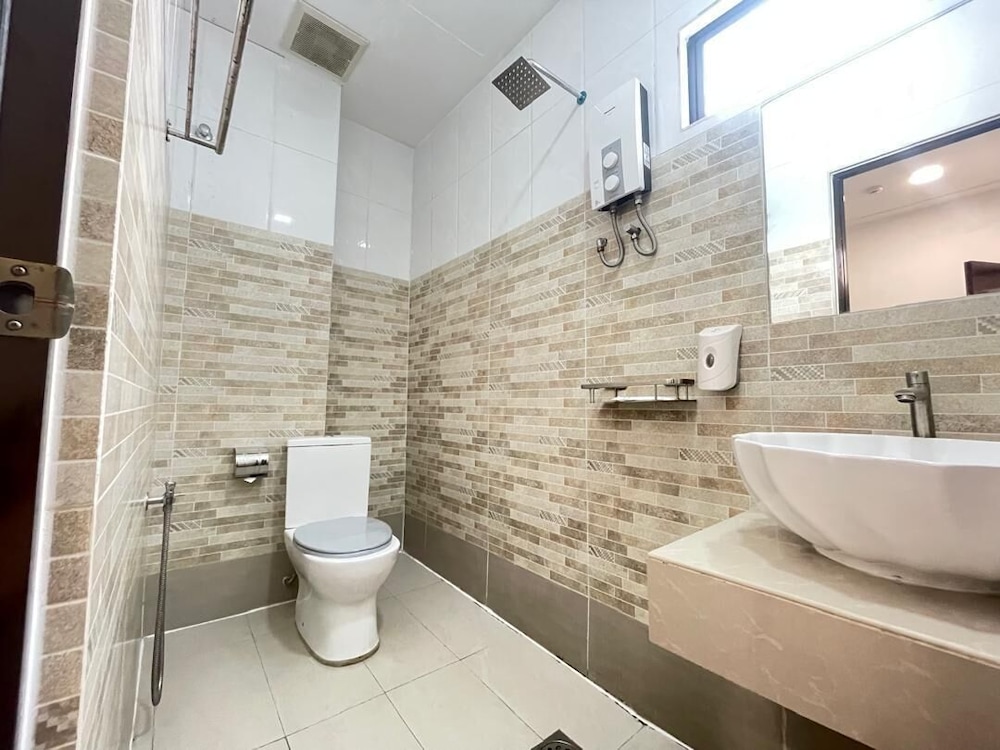 Standard, Single, No Window 5/5