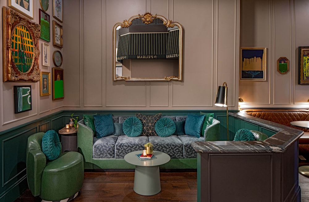 Pelham Hotel New Orleans 24/40