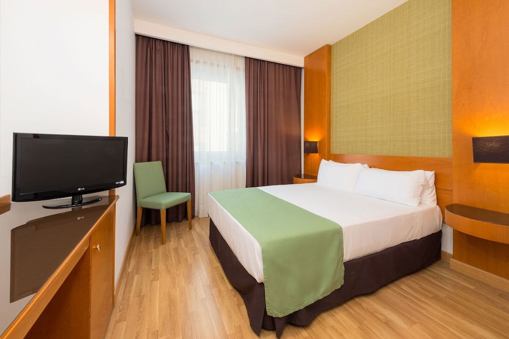 Hotel Elche Centro Affiliated By Melia 7/54