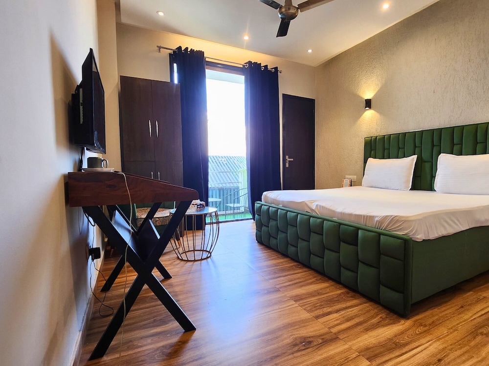 Hotel City Premier 17/50