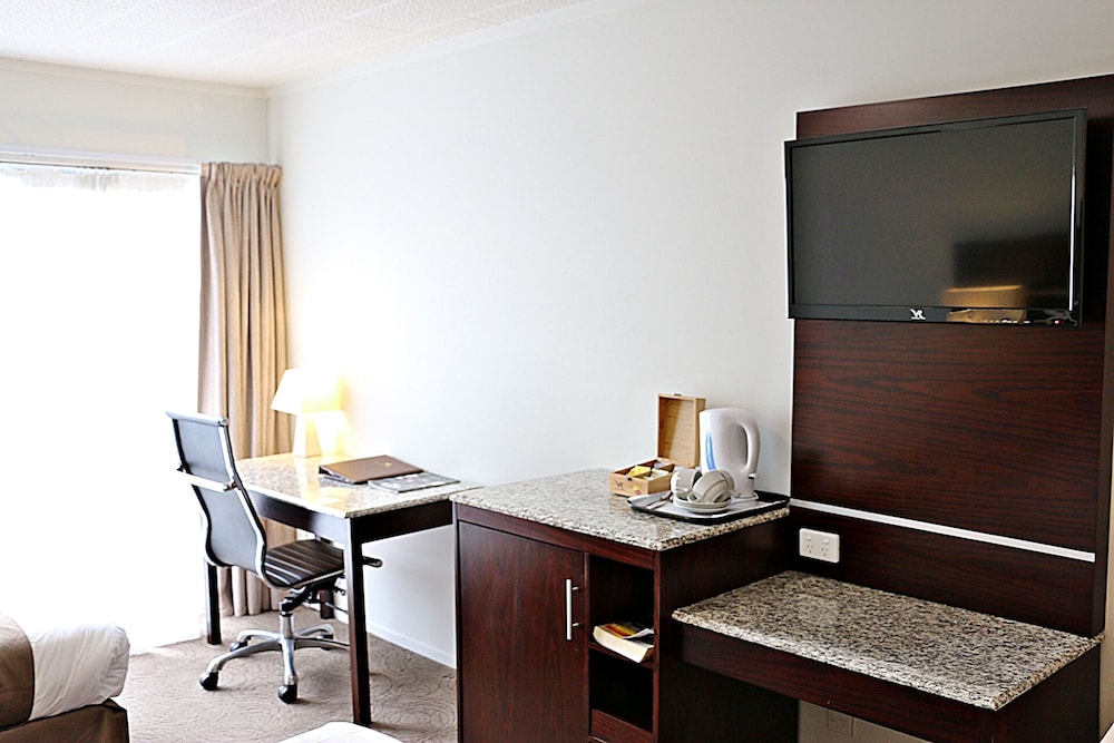 Airport Gateway Hotel 45/58