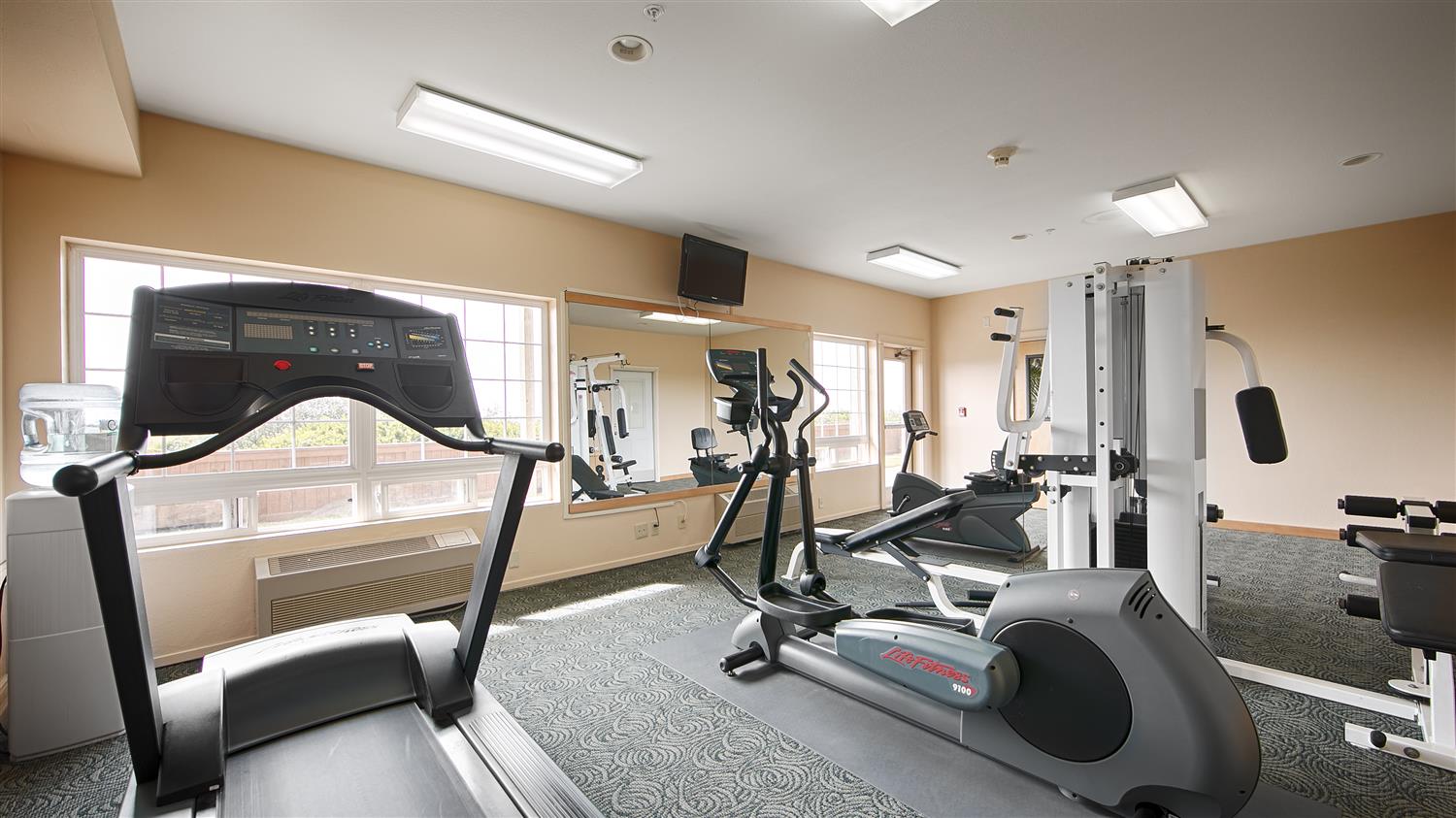 Lighthouse Suites Inn 17/22
