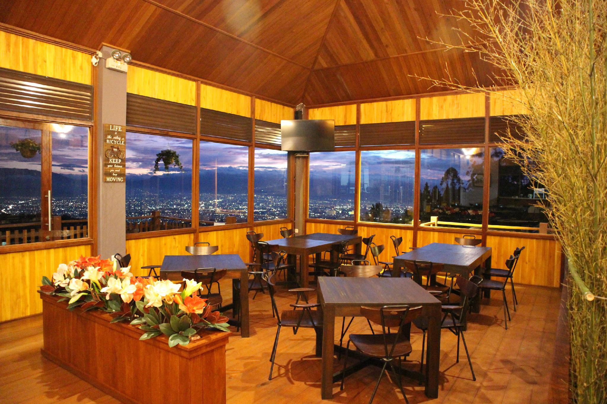 Kastuba Resort 24/50