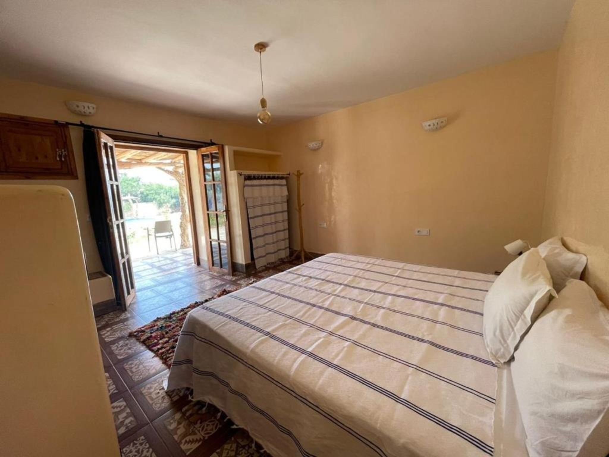 Tasgua Yan 10/41