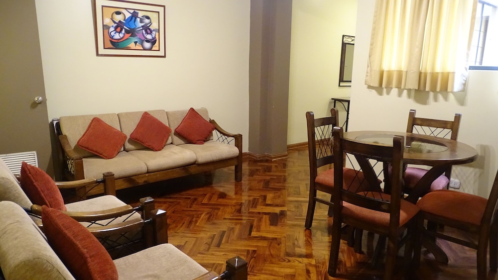 Suites Larco 656 27/50