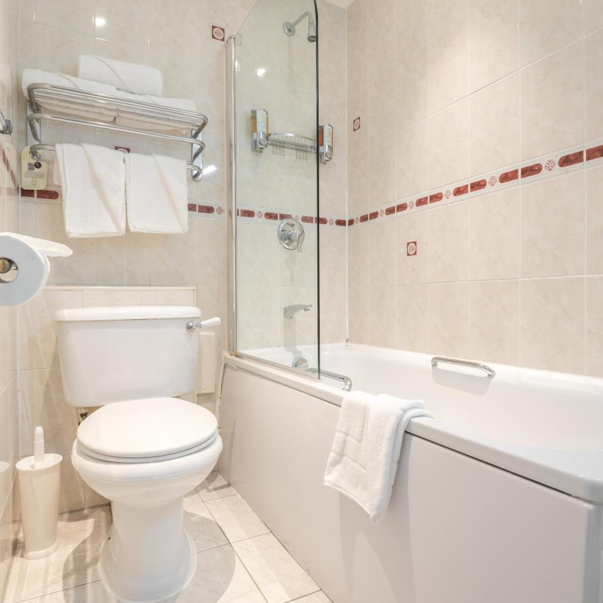غرفة كلاسيكية ثلاثية، Montana Hotel London 5/6