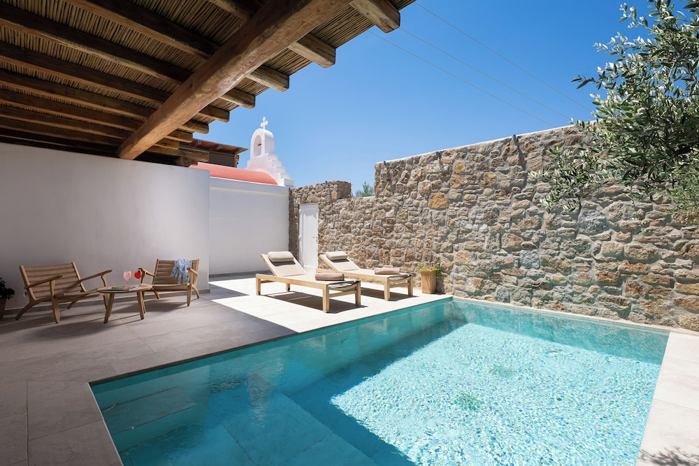 OLIVING MYKONOS LUXURY SUITES 26/50