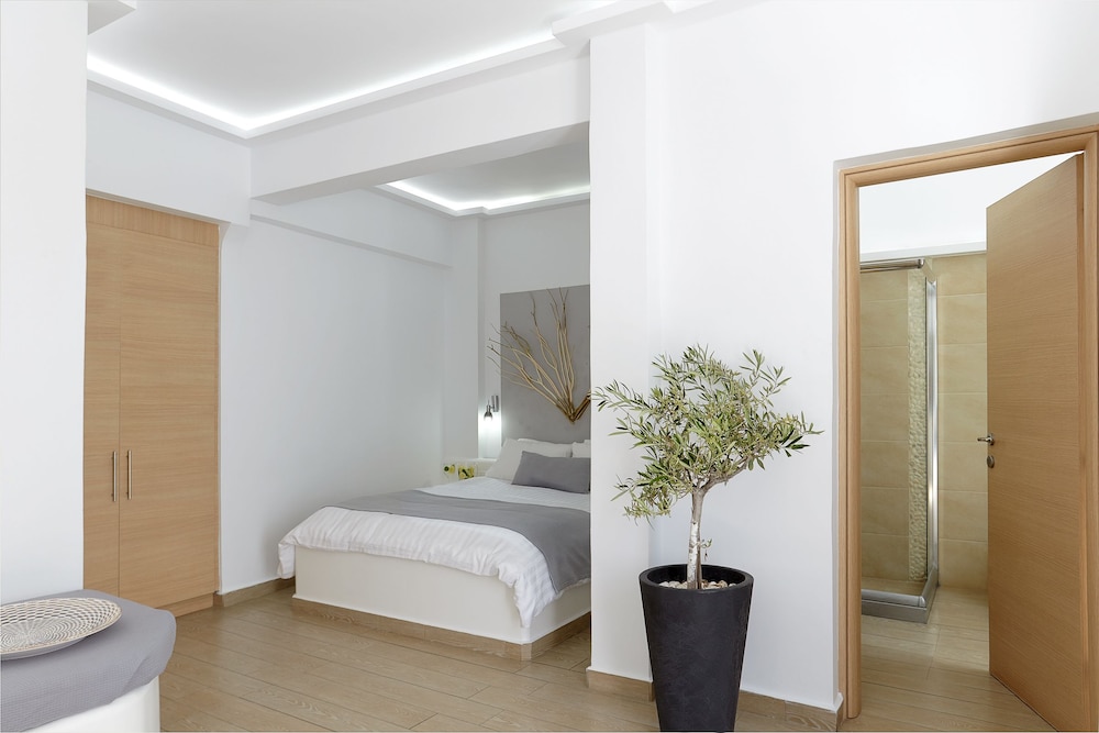 Callia Retreat 8/50