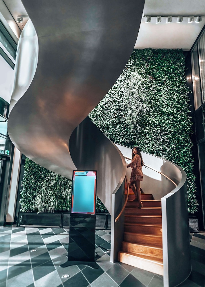 Andaz Munich Schwabinger Tor 12/76