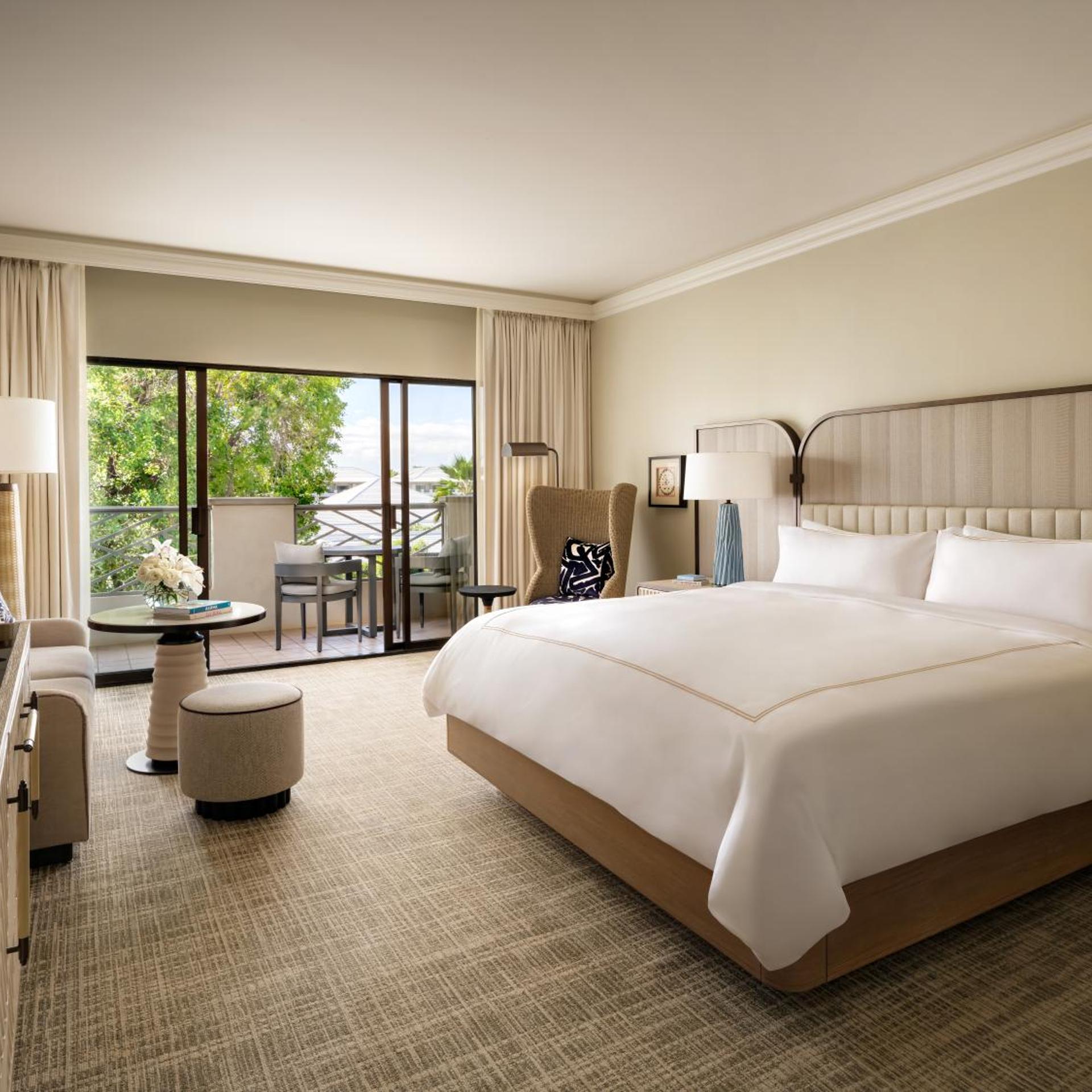 Fairmont Gold, King Bed, Garden View