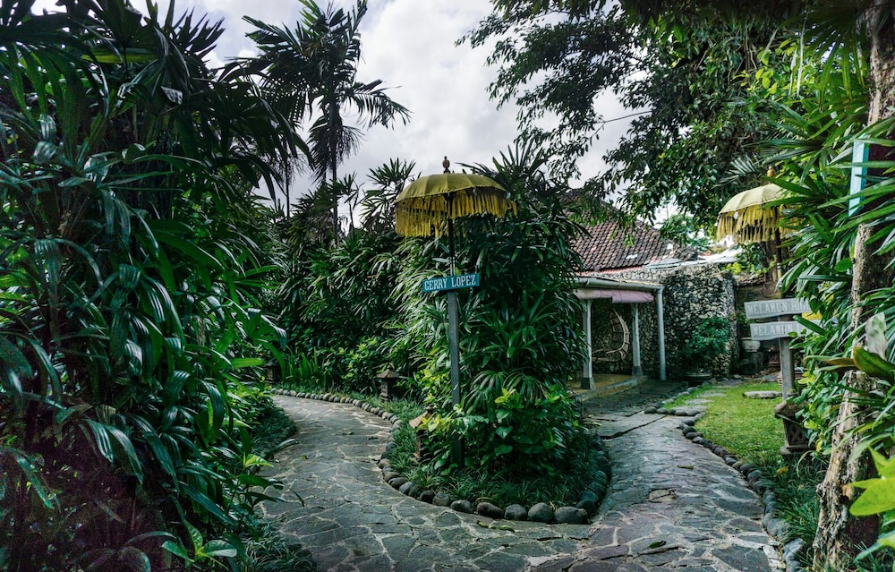 The Chillhouse Canggu by BVR Bali Holiday Rentals 45/50