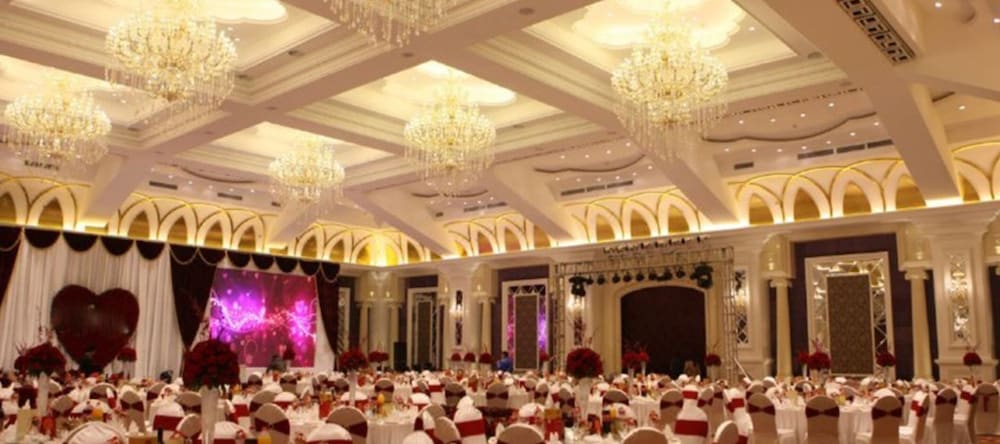 Grand Bravo Hotel 7/63