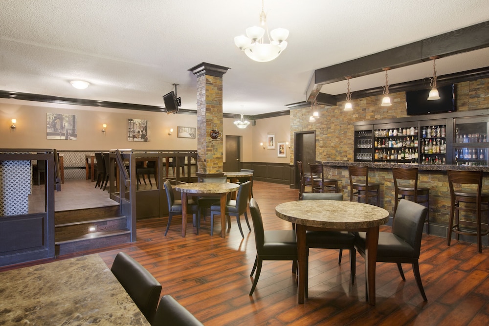 Days Inn by Wyndham Calgary South 38/52