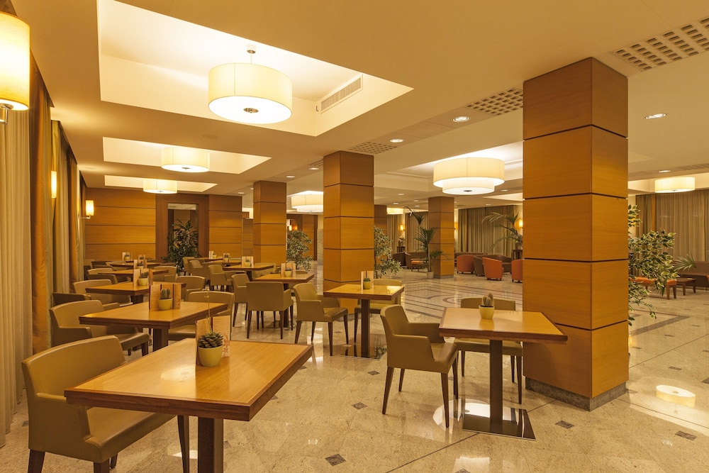 NilHotel 32/50