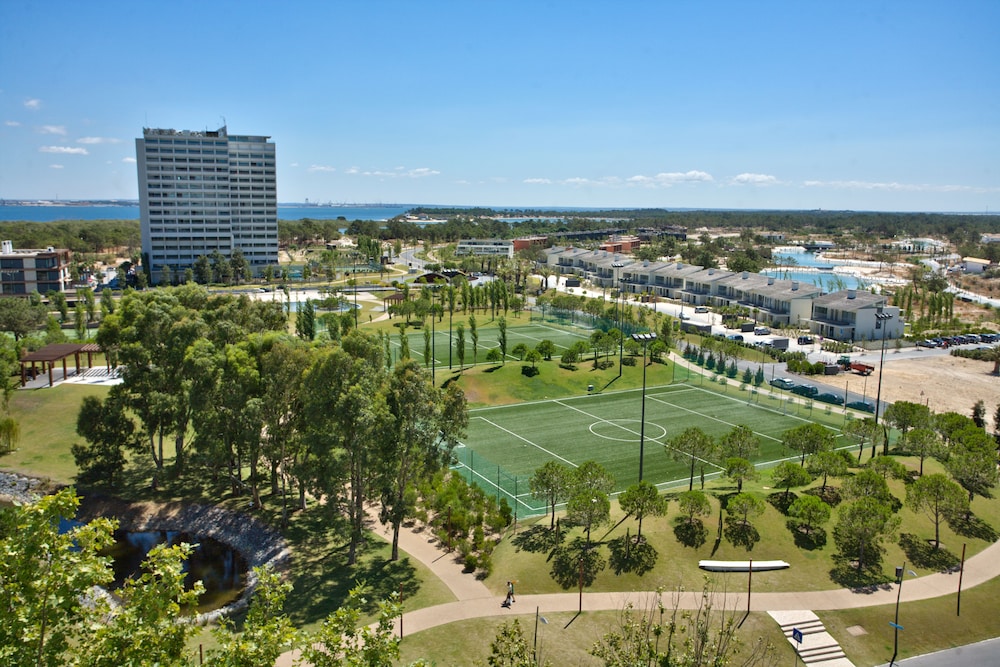 The Pearl Troia in GRANDOLA