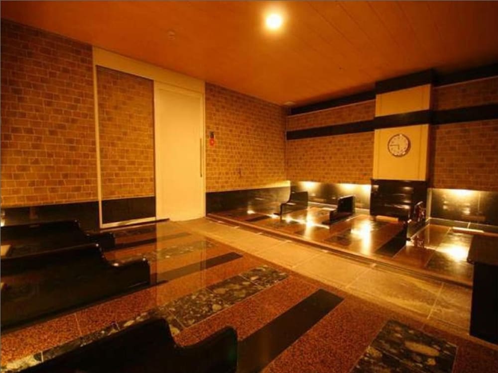 swimming pool spa