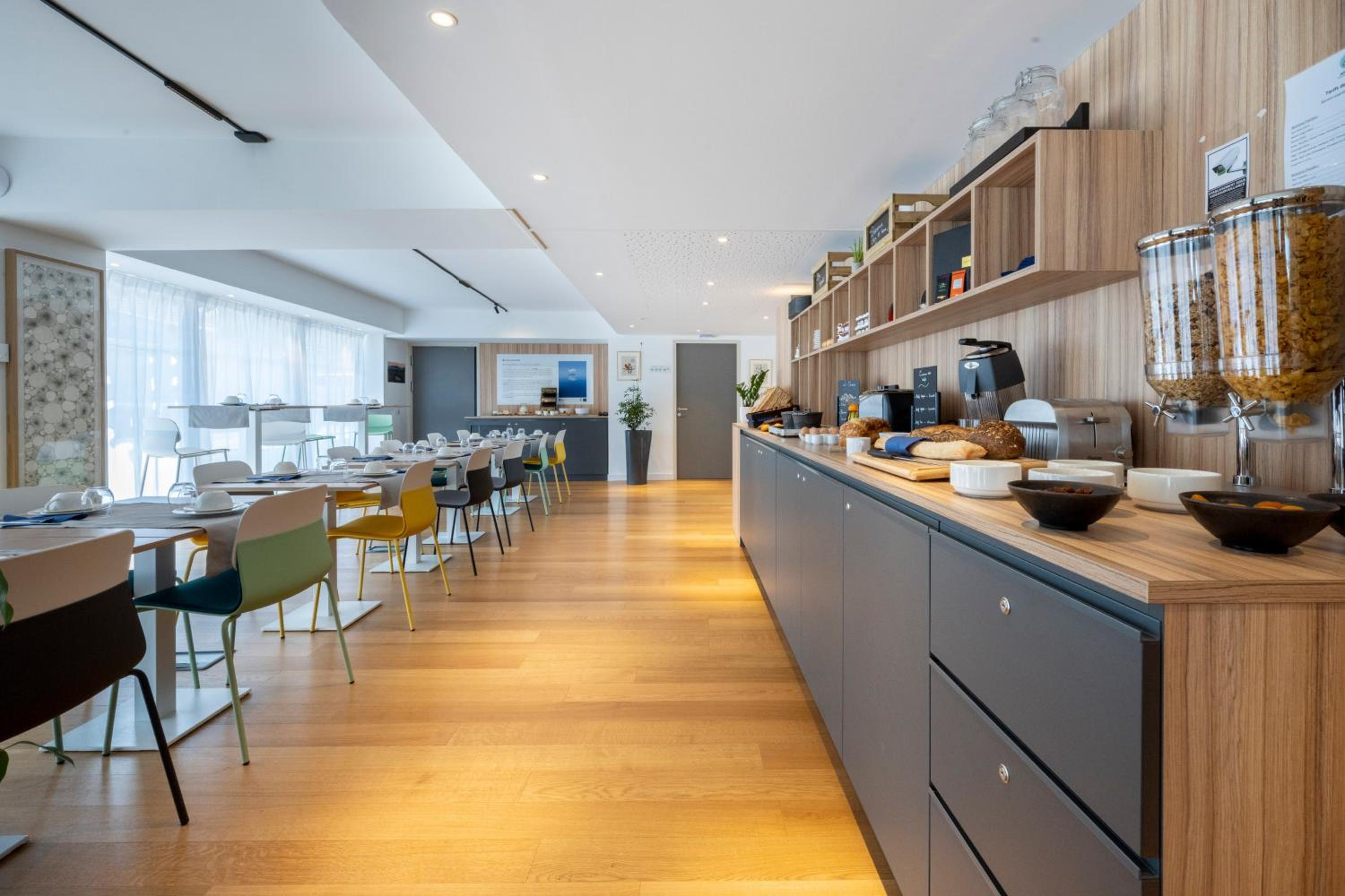 ATHOME RESIDENCE ET SPA 29/40
