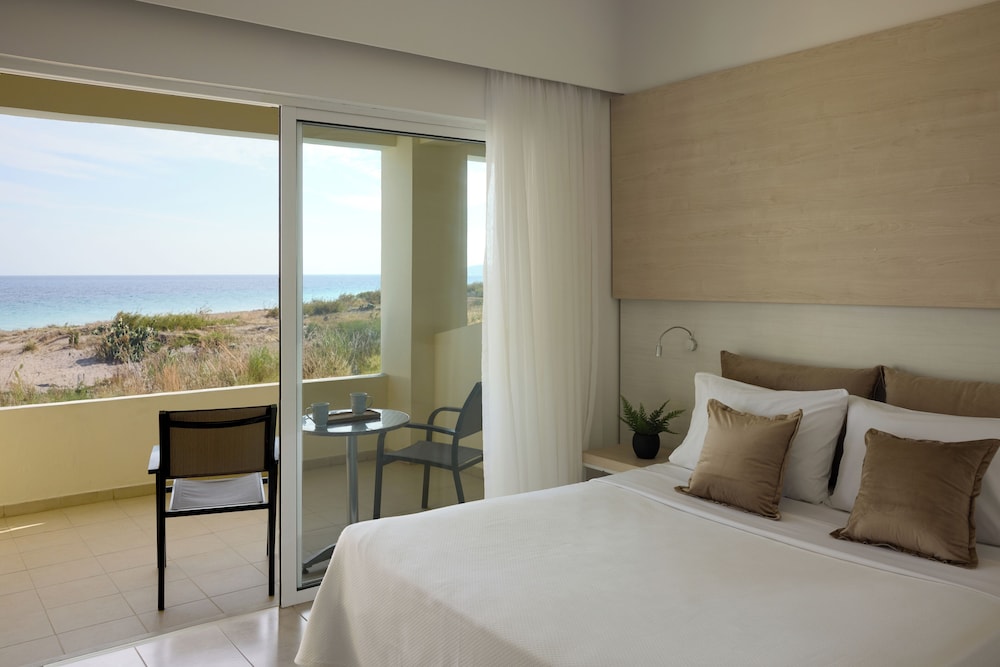 SUPERIOR, FAMILY, SEA VIEW