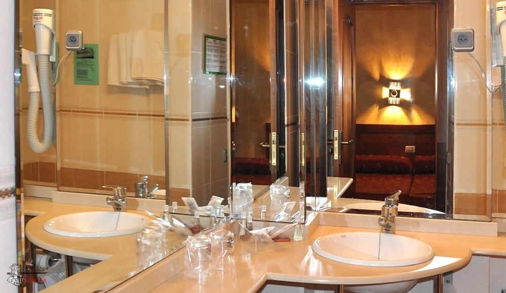 Hotel Aragon 57/57