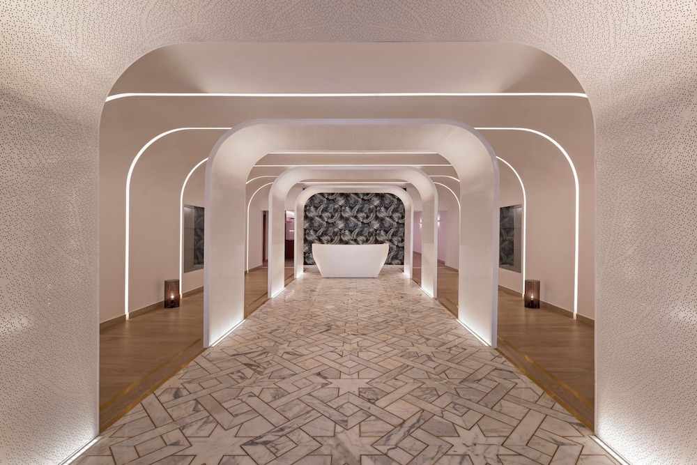 فندق ومنتجع مكارم النخيل(Rixos Obhur Jeddah Resort & Villas) 54/68