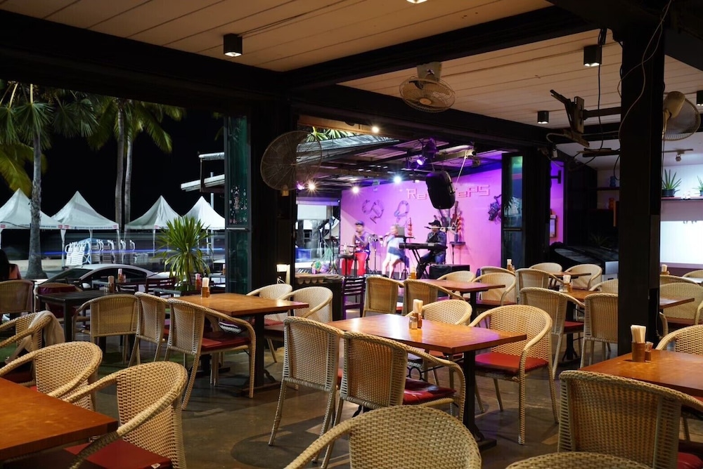 Sandalay Resort Pattaya 30/46