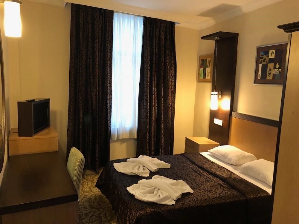 Topkapi Hotel 17/69