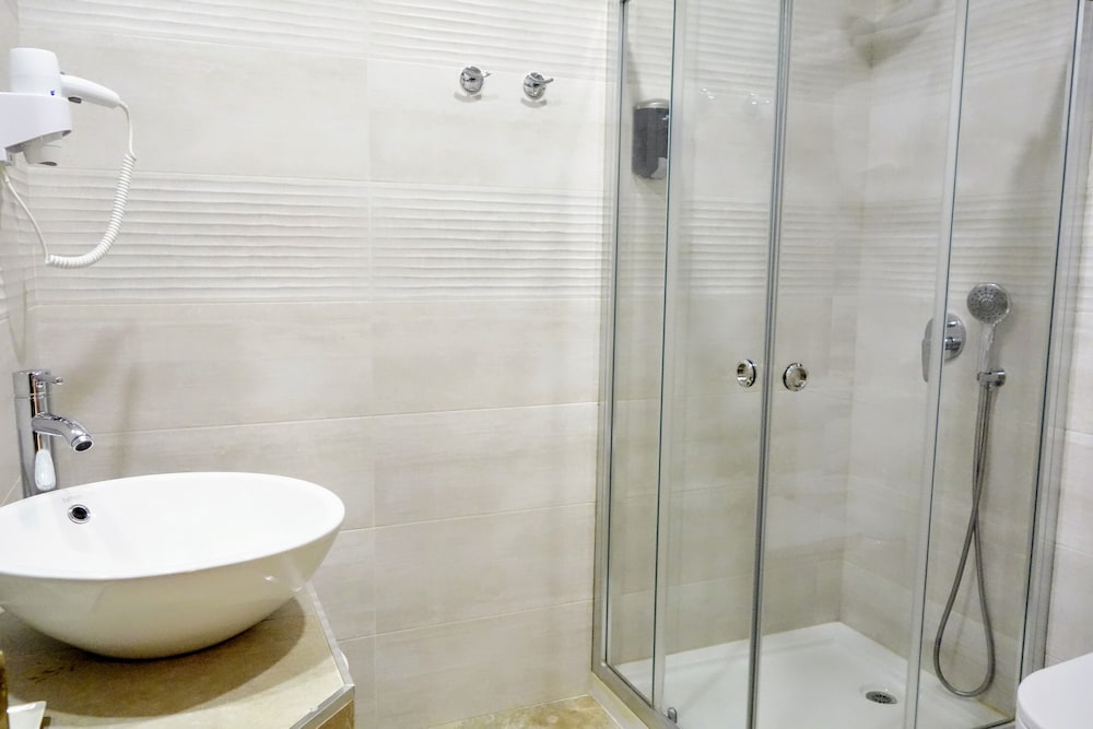 Hostal Toledo 42/50