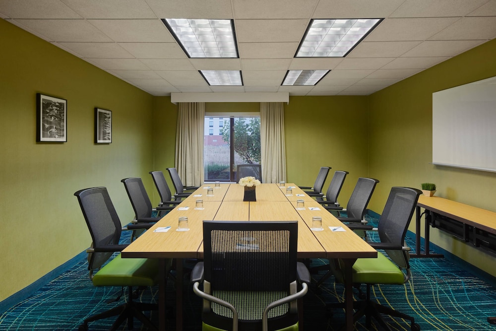 Springhill Suites Chicago Bolingbrook 17/20