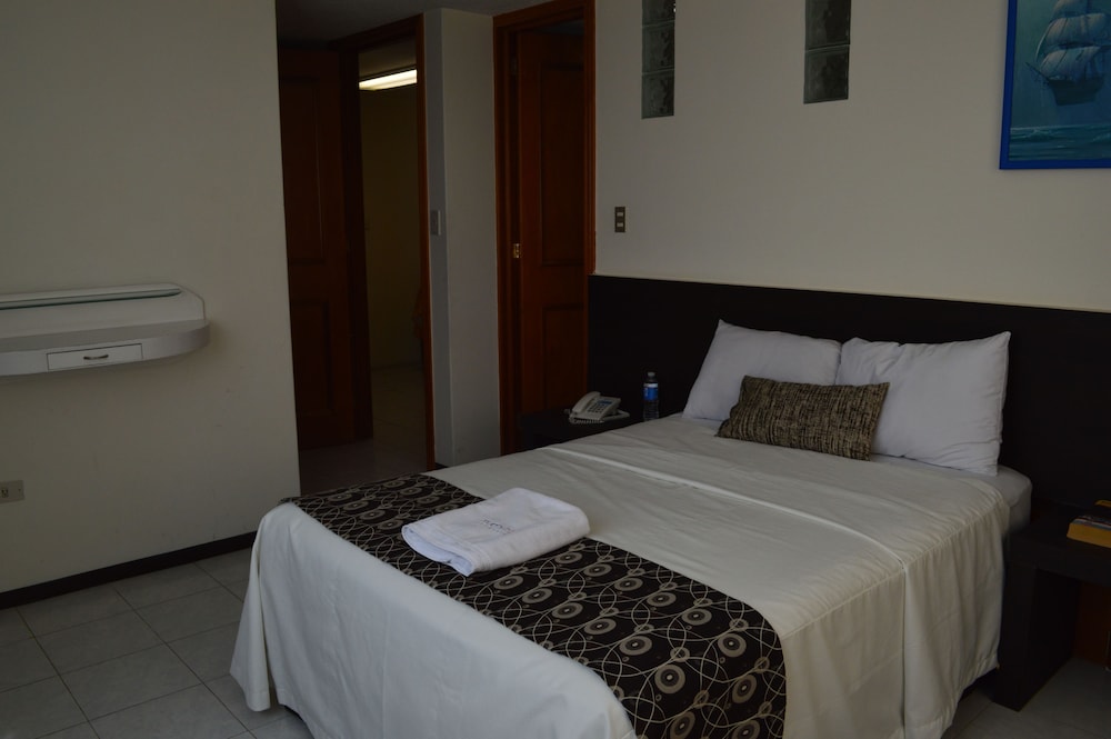 Puebla Inn Express 20/60