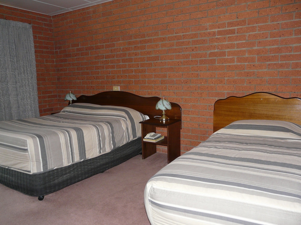 Swansea Waterloo Inn 26/50