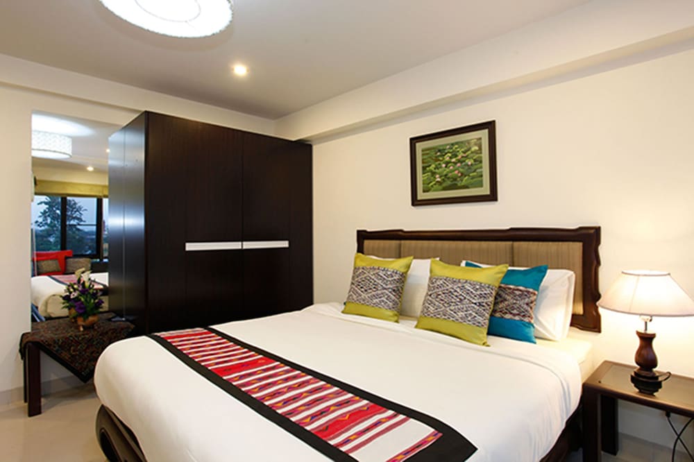 The XYM Hotel 8/26