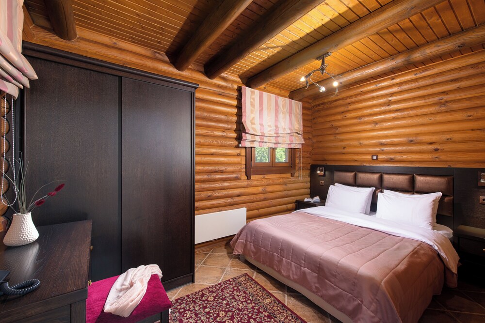 Natura Chalets 6/55
