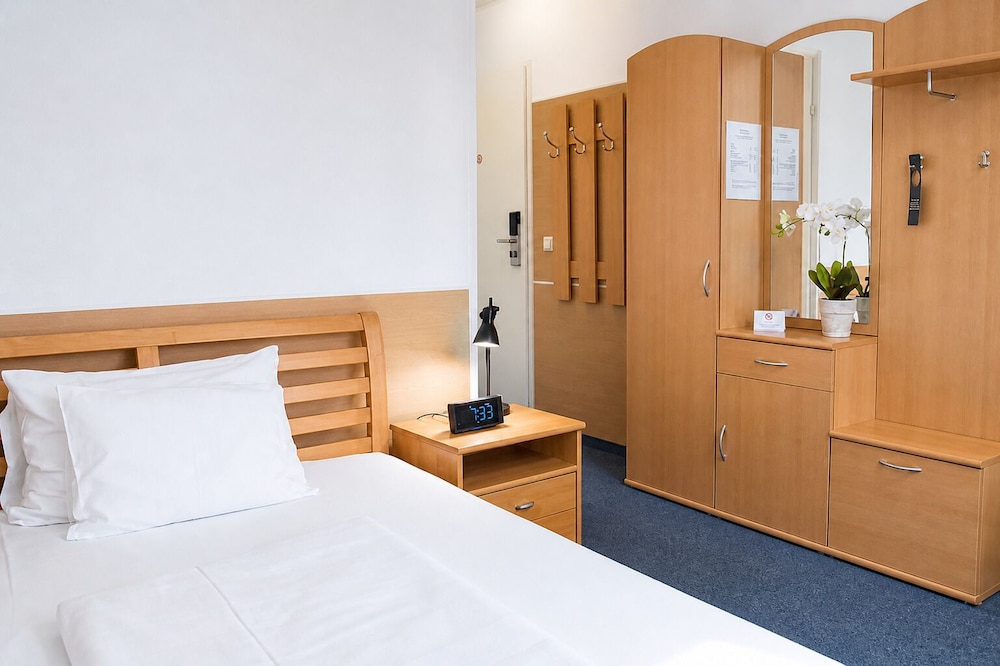 Hotel Donaustadt Kagran 21/62