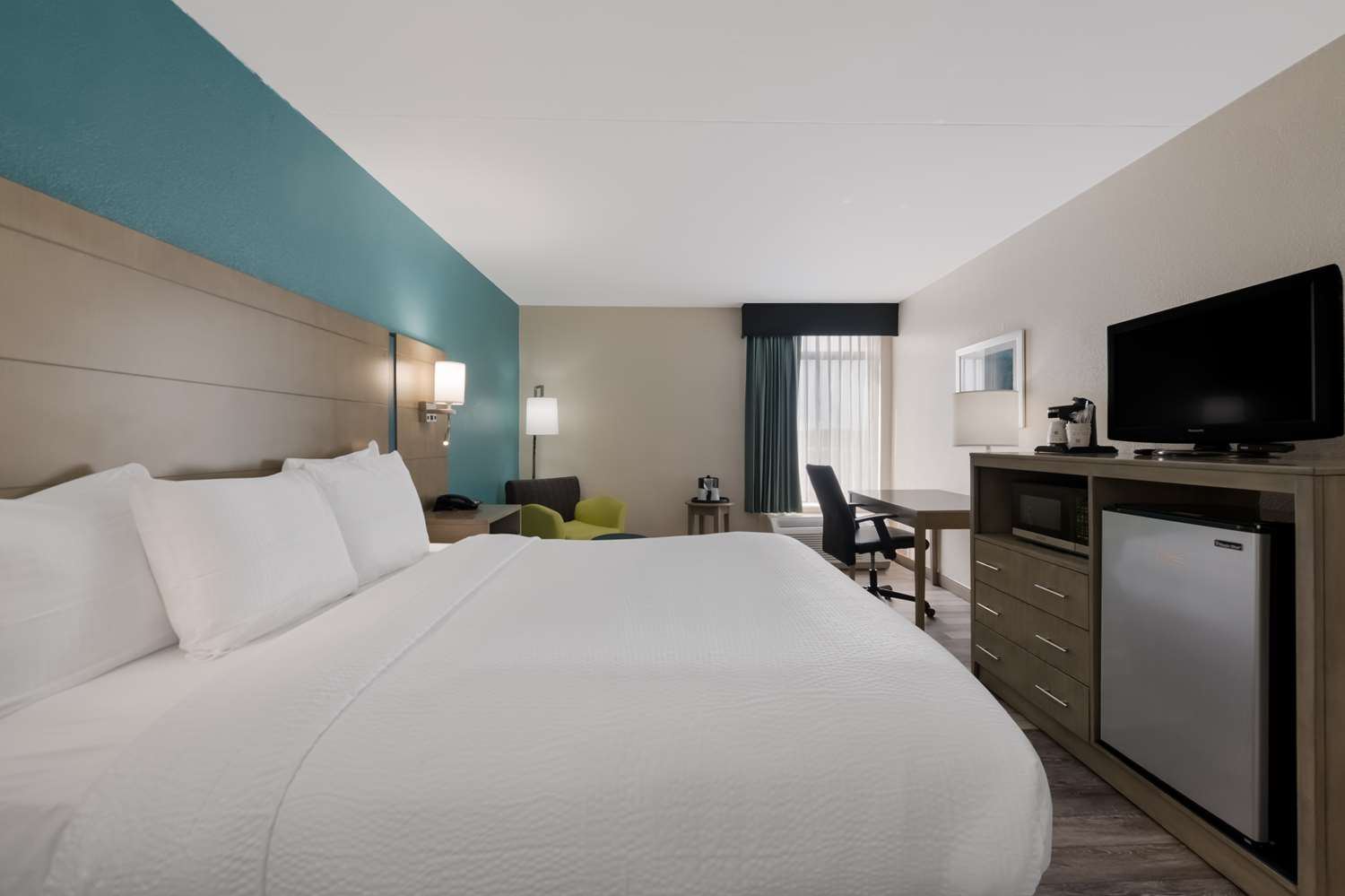Room, King Bed