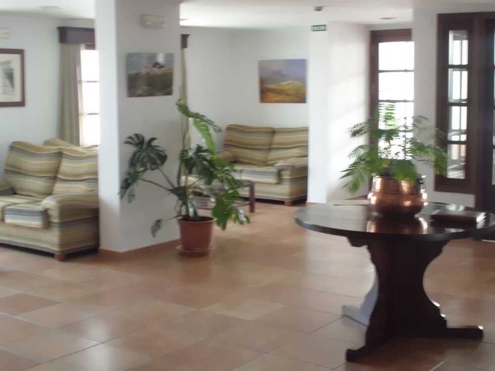 Tugasa Hotel Sierra Y Cal 32/56