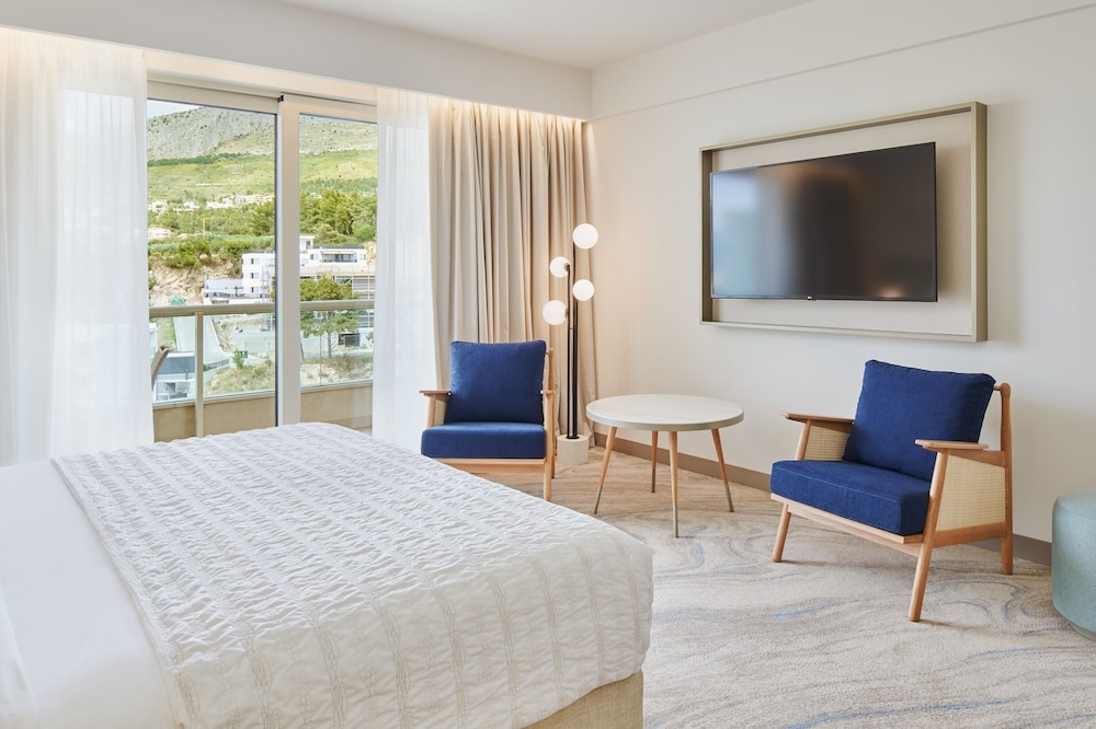 Le Meridien Lav 16/76